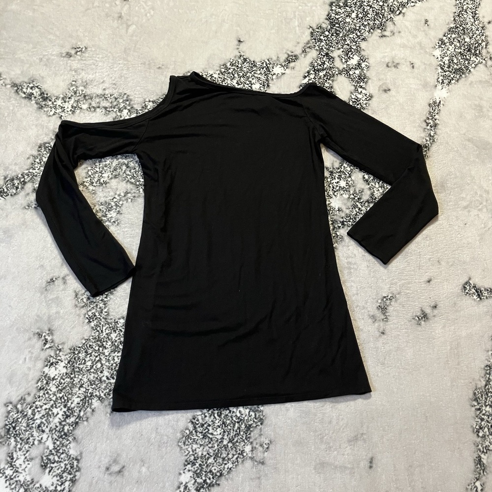 Go Couture Shirt Womens Size Medium Black Long Sleeve Cut Out Minimalist